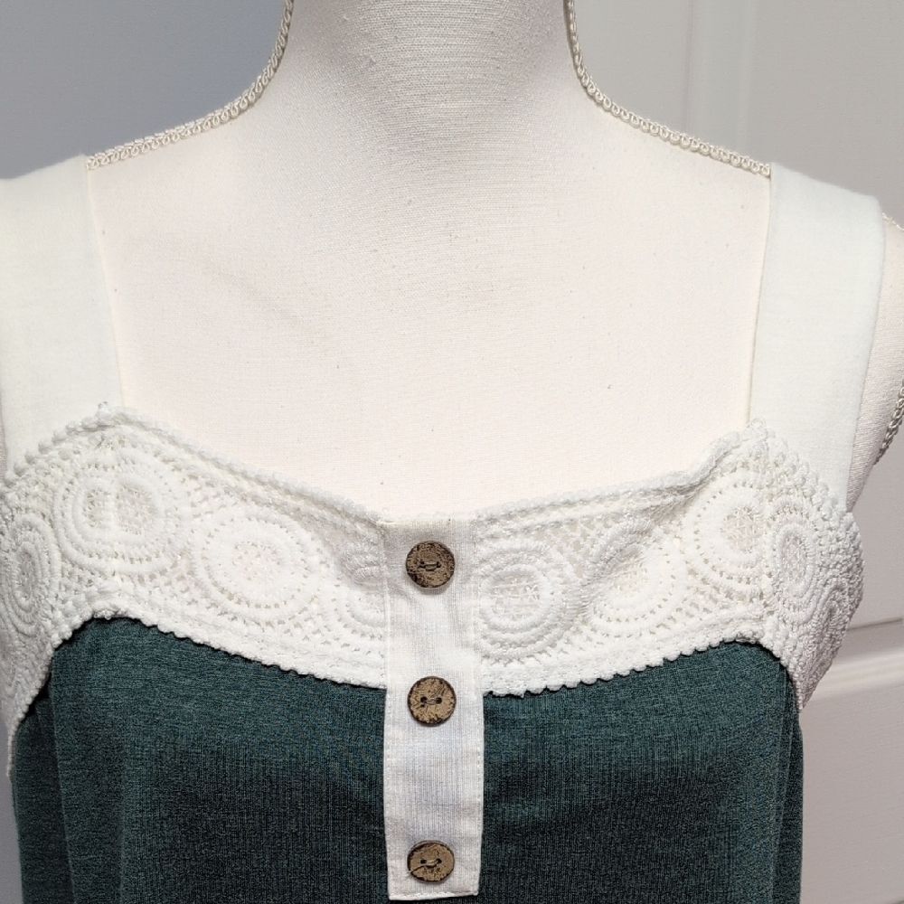 Heathered Green White Crochet Trim Wide Strap Elastic Fit Back Top Size XXL - Picture 4 of 6